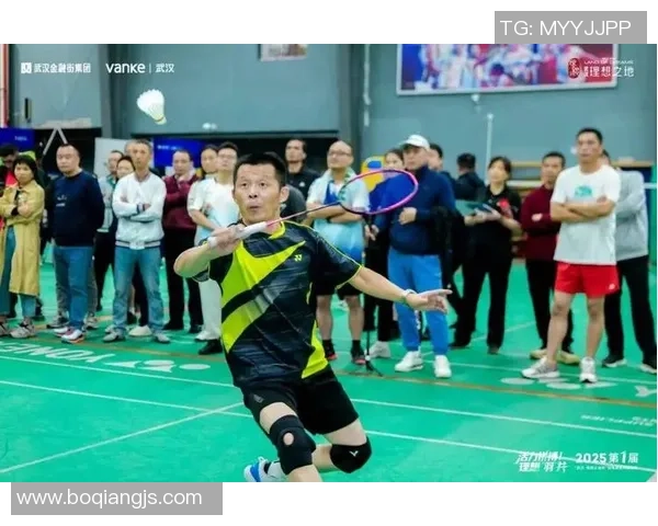 广州羽毛球队的奋斗与辉煌:大师赛背后的故事与成就分享 广州羽毛球队的奋斗与辉煌:大师赛背后的故事与成就分享